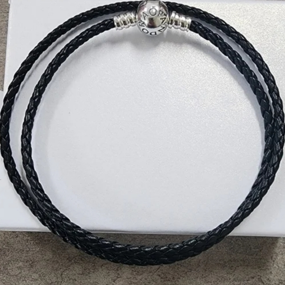 Pandora Moments Double Black Leather BraceletSterling silver